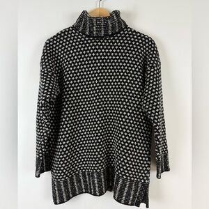 MaxMara Medallion Wool Turtleneck Sweater Size Medium